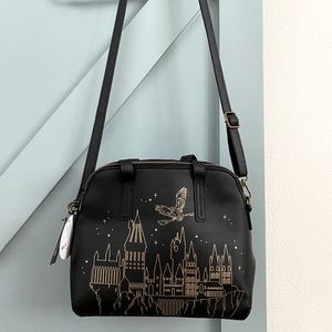 Loungfly x Harry Potter Hogwarts Satchel